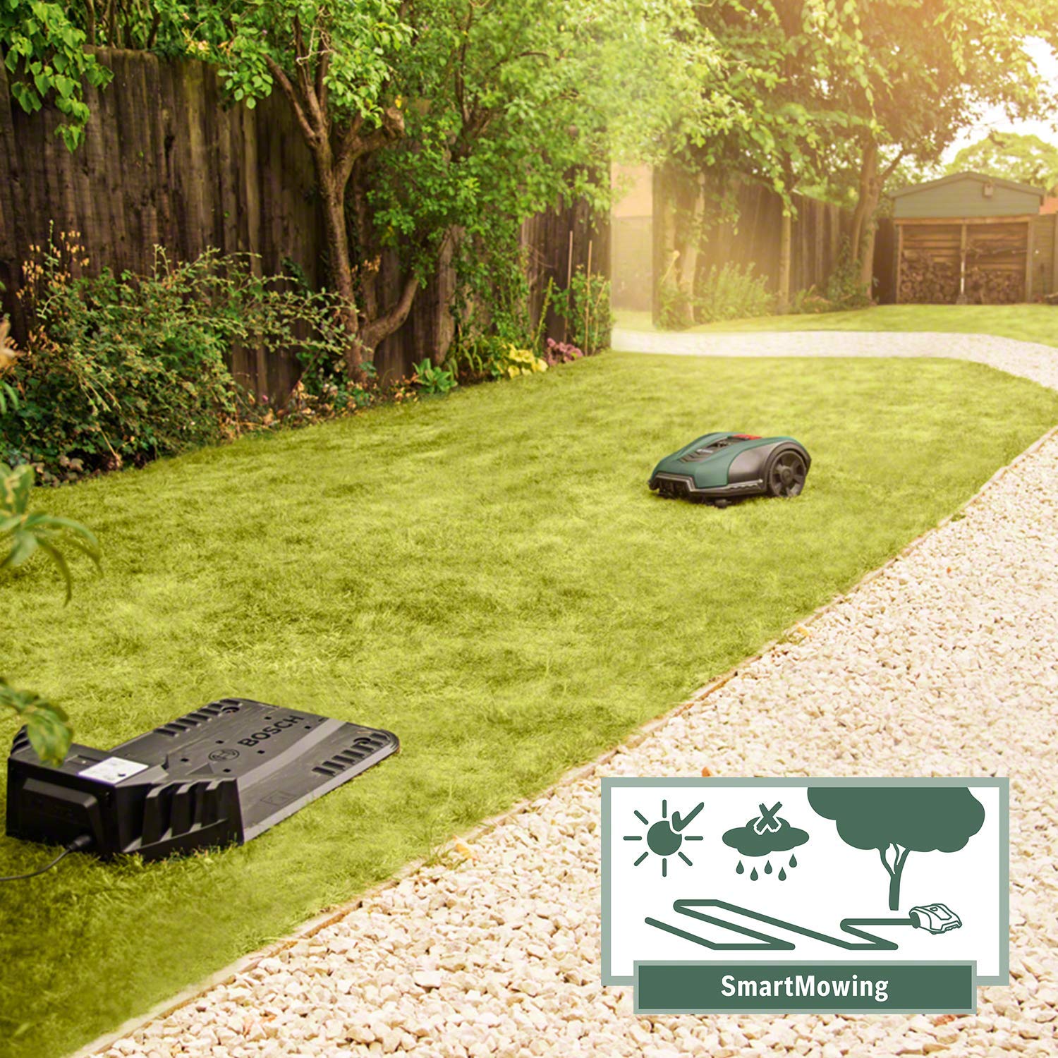 Bosch Home and Garden Indego XS 300 Robotmaaier (met geïntegreerde 18 V-accu, inclusief laadstation, snijbreedte 19 cm, voor gazons tot 300 m², in doos) Zwart, Groen 
