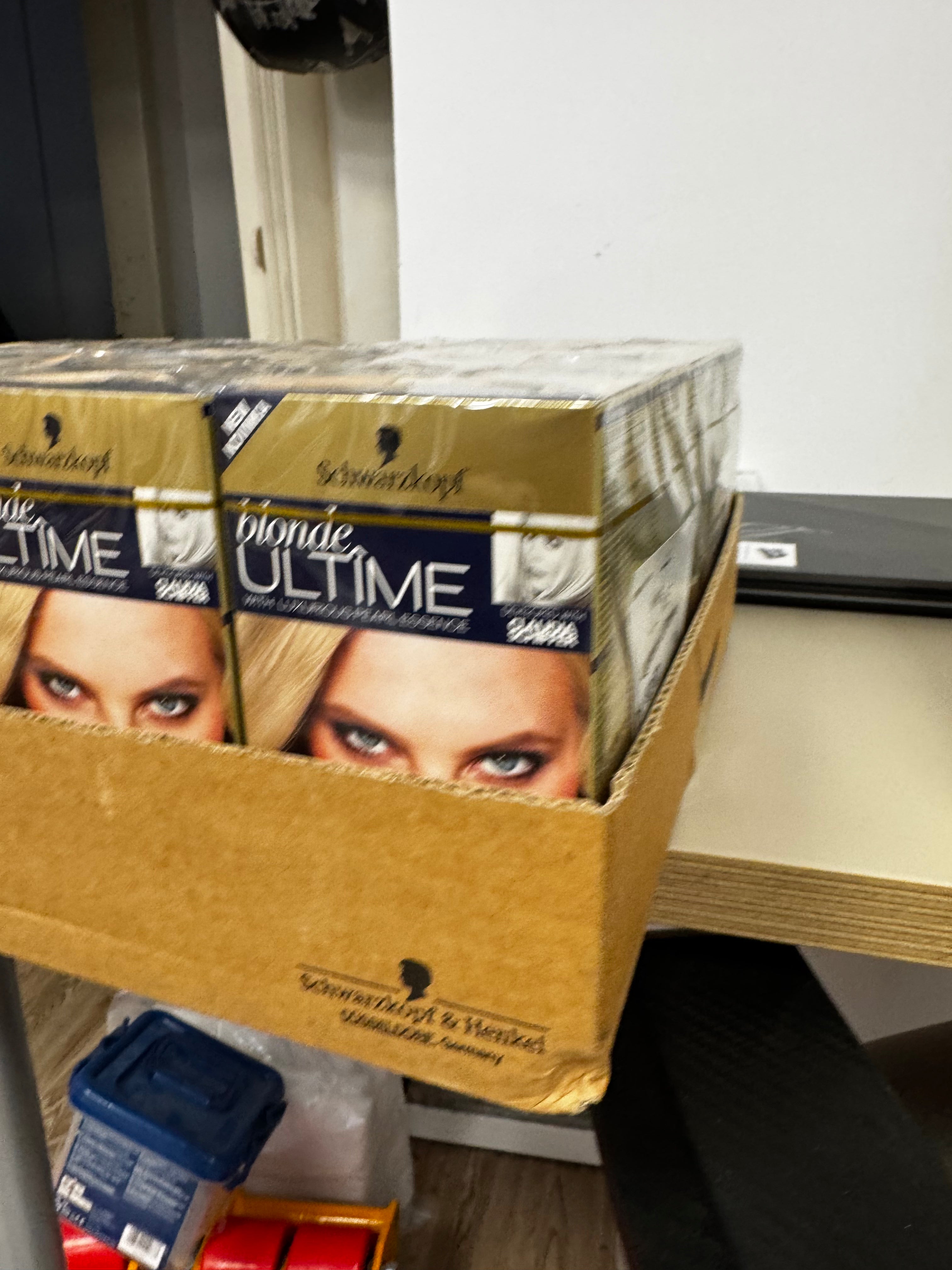 3-pack Schwarzkopf blonde ULTIME LX Xtreme Lightener (verloopt) 